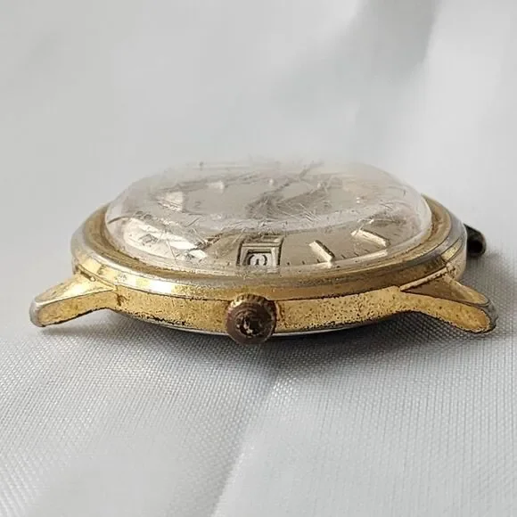Timex Automatic Vintage Water Resistant Day Date Watch Gold‎ Tone Classic Mens